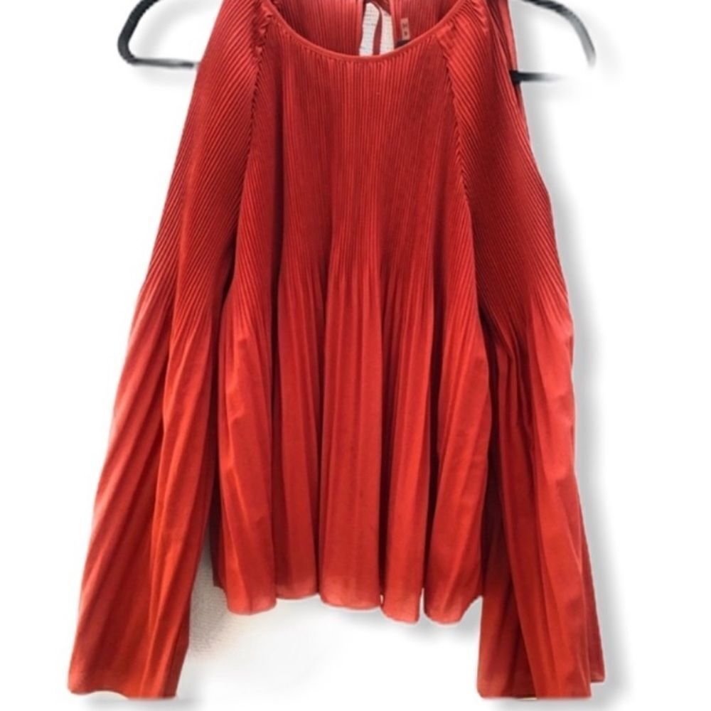 DO + BE Cold Shoulder Pleated Blouse